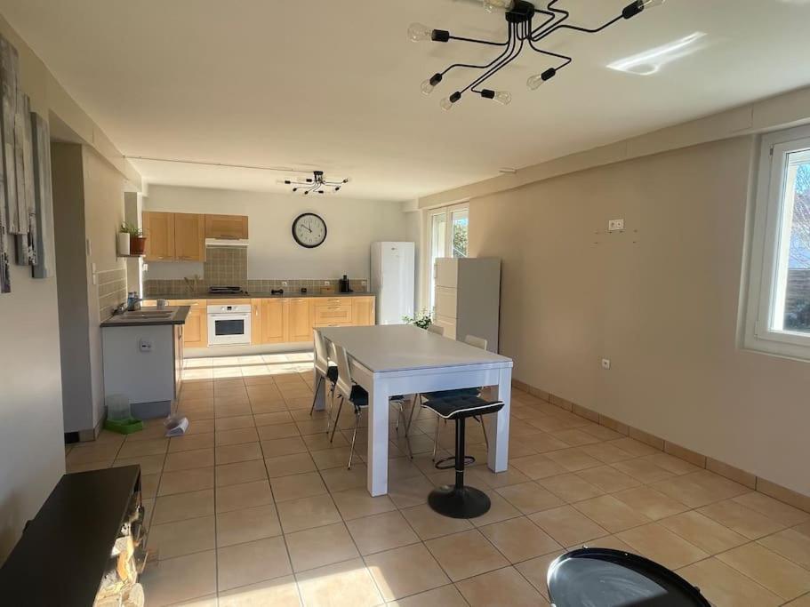 Appartement Independant En Rdc Chez Habitant Lannemezan Zewnętrze zdjęcie