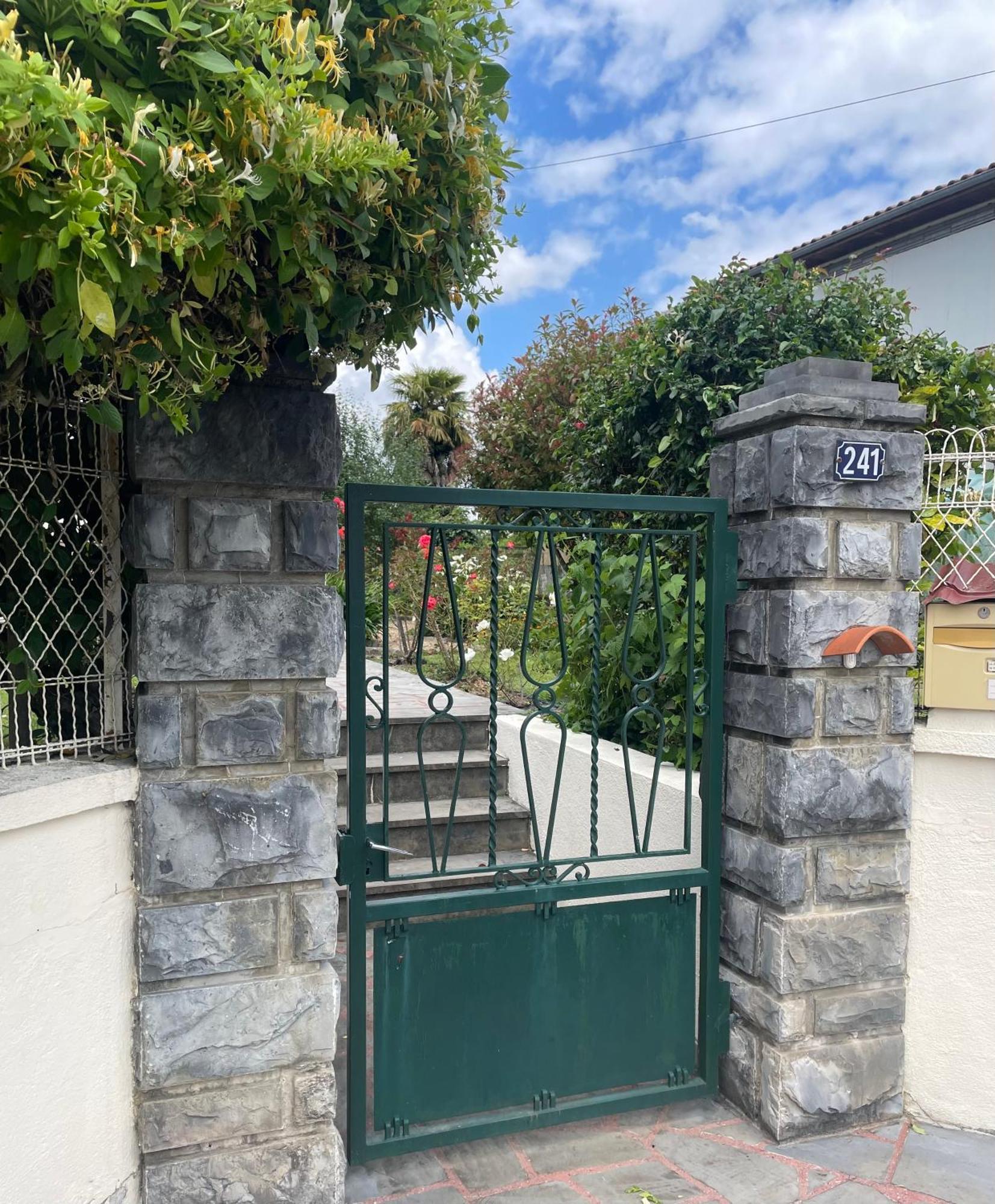 Appartement Independant En Rdc Chez Habitant Lannemezan Zewnętrze zdjęcie